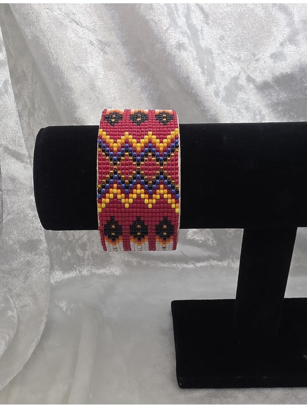 Beverly Begay Beaded Cuff Bracelet Native American Seed Bead Loom Bracelet